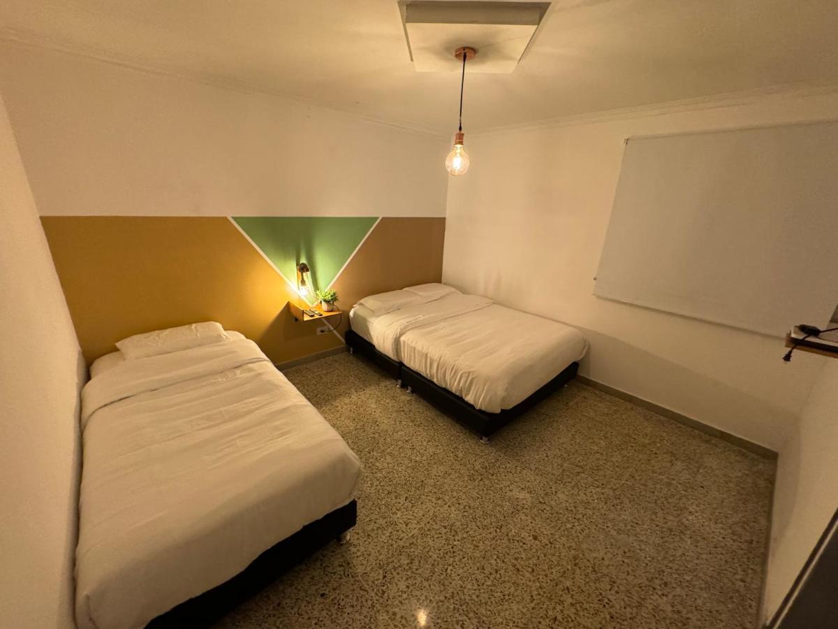 Rustik House Hotel เมเดยิน ภายนอก รูปภาพ